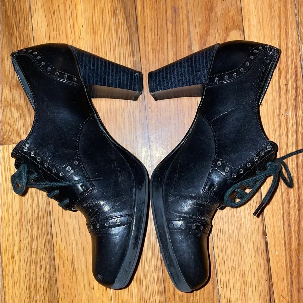 Anthropologie G.H. Bass Black Leather Lace-Up Heels.  Faith.  Size 7.5.